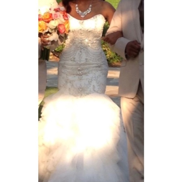 Sottero and Midgley Ivory Raquelle 72743 Wedding Dress w/Mermaid Silhouette - Picture 3 of 16